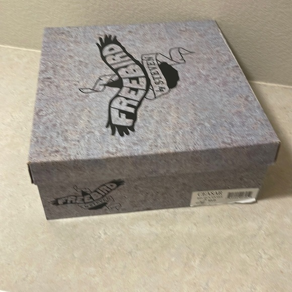 Freebird Caesar - EUC - Picture 3 of 8